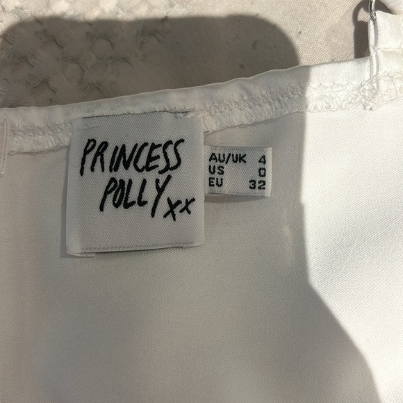Princess Polly. US size “0” White fitted silk dress - Picture 4 of 5